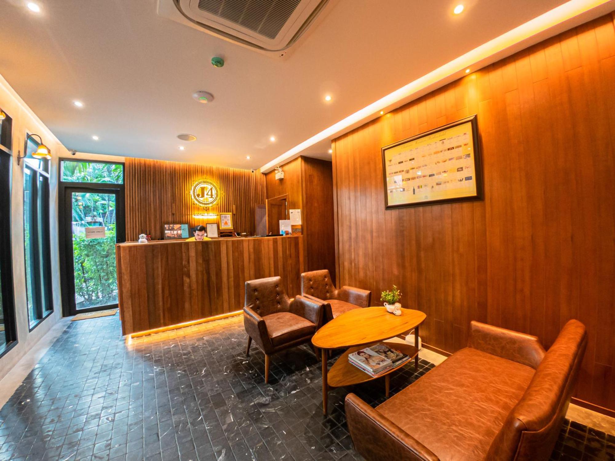 J4 Samui Hotel - Sha Plus Pantai Chaweng Luaran gambar