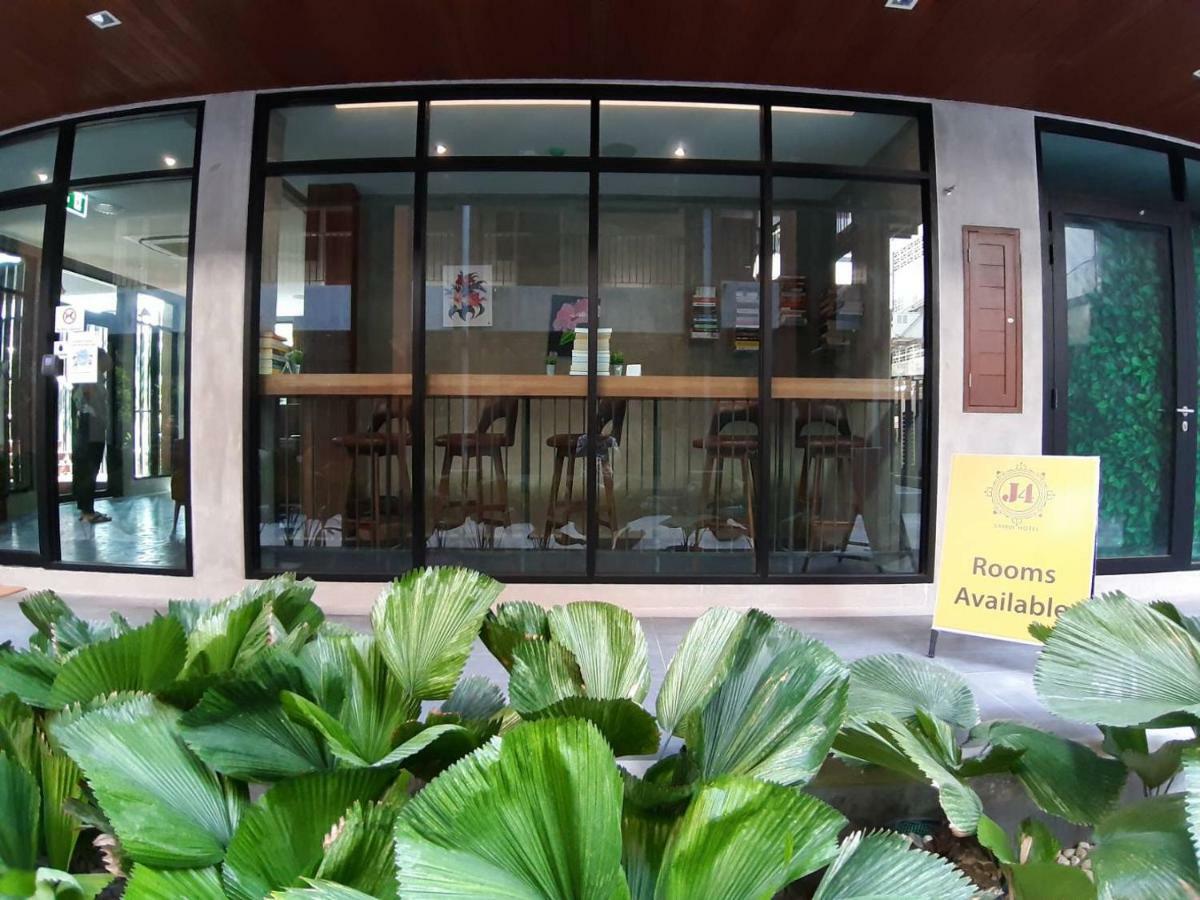 J4 Samui Hotel - Sha Plus Pantai Chaweng Luaran gambar